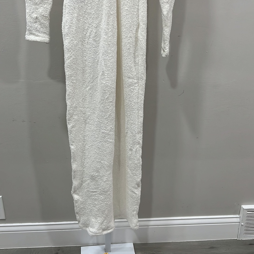 LAMARQUE Lindsay Dress in White - Picture 9 of 12